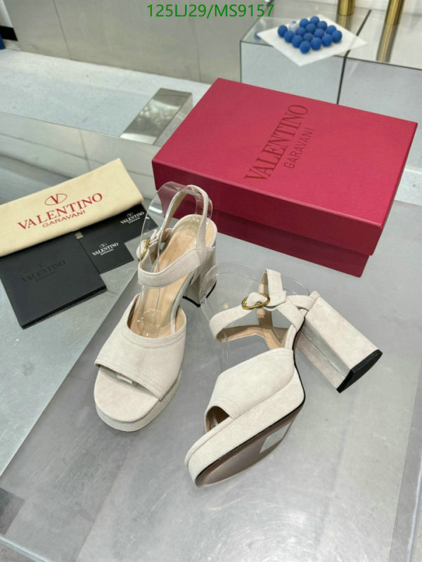 Valentino-Women Shoes Code: MS9157 
